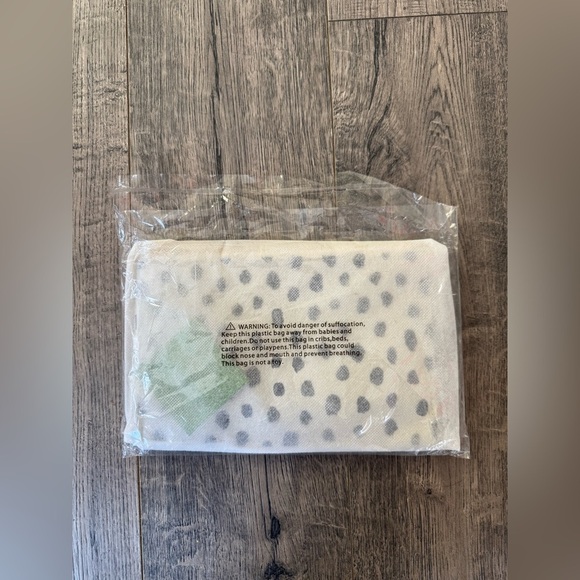 Kate Spade Flamingo Dot Pencil Pouch & Accessories NWT - Picture 2 of 9